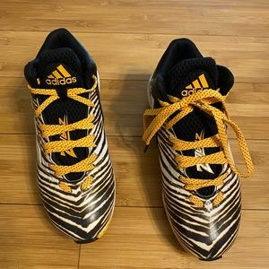 Football cleats youth adidas 4.5y